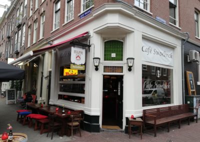 cafesweelinck_ingang